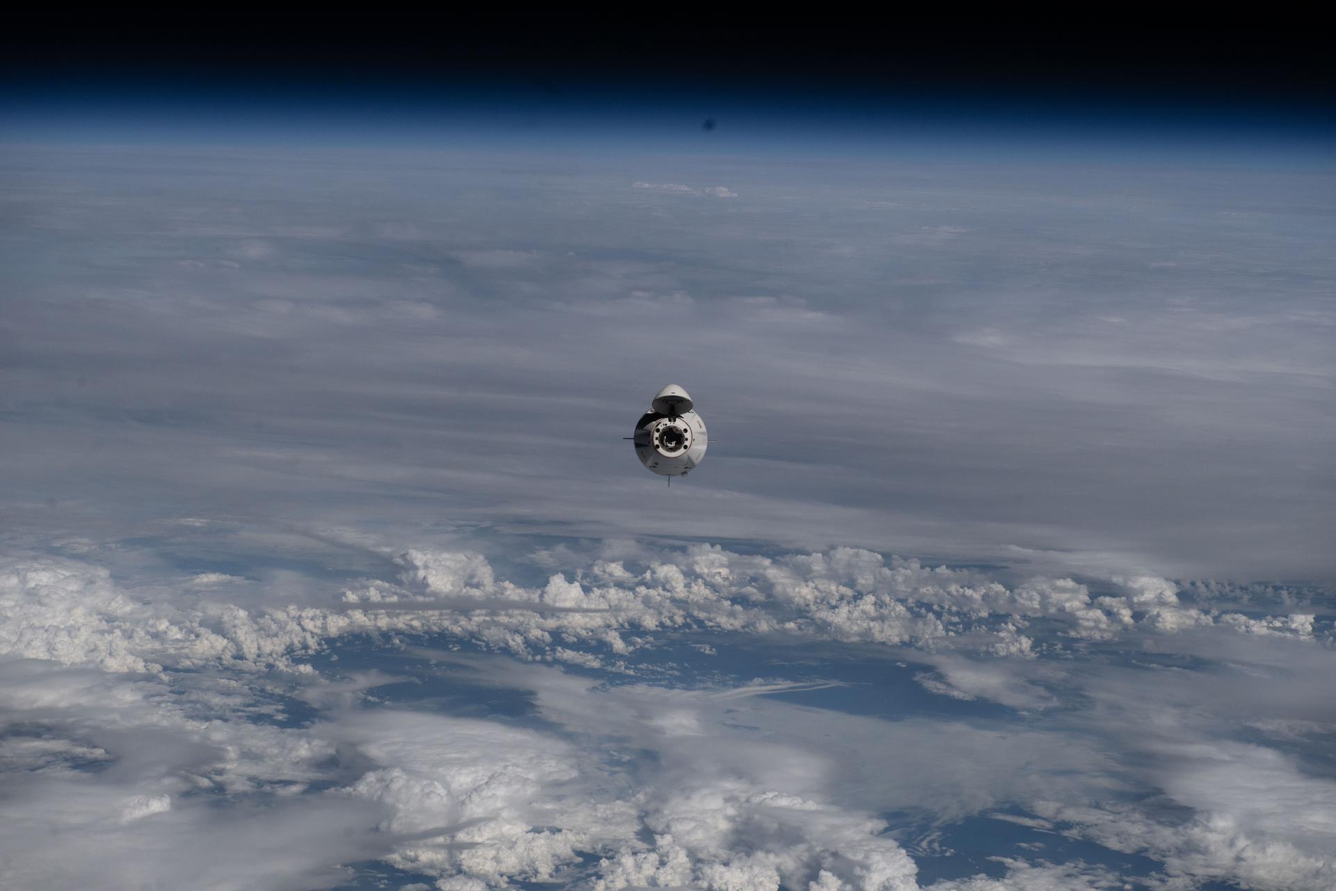 SpaceX Dragon crew spacecraft approaching the International Space Station